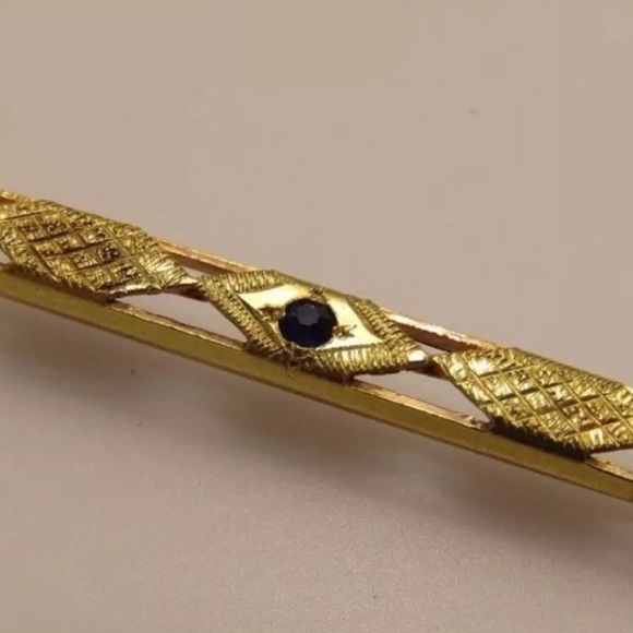 18k Y Gold Vintage Tie Bar lapel Pin W/ sapphire